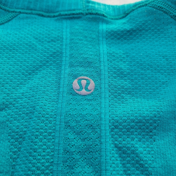 Lululemon Run: Swiftly Tech Short Sleeve - Surge Teal - Size 2 - Picture 8 of 15